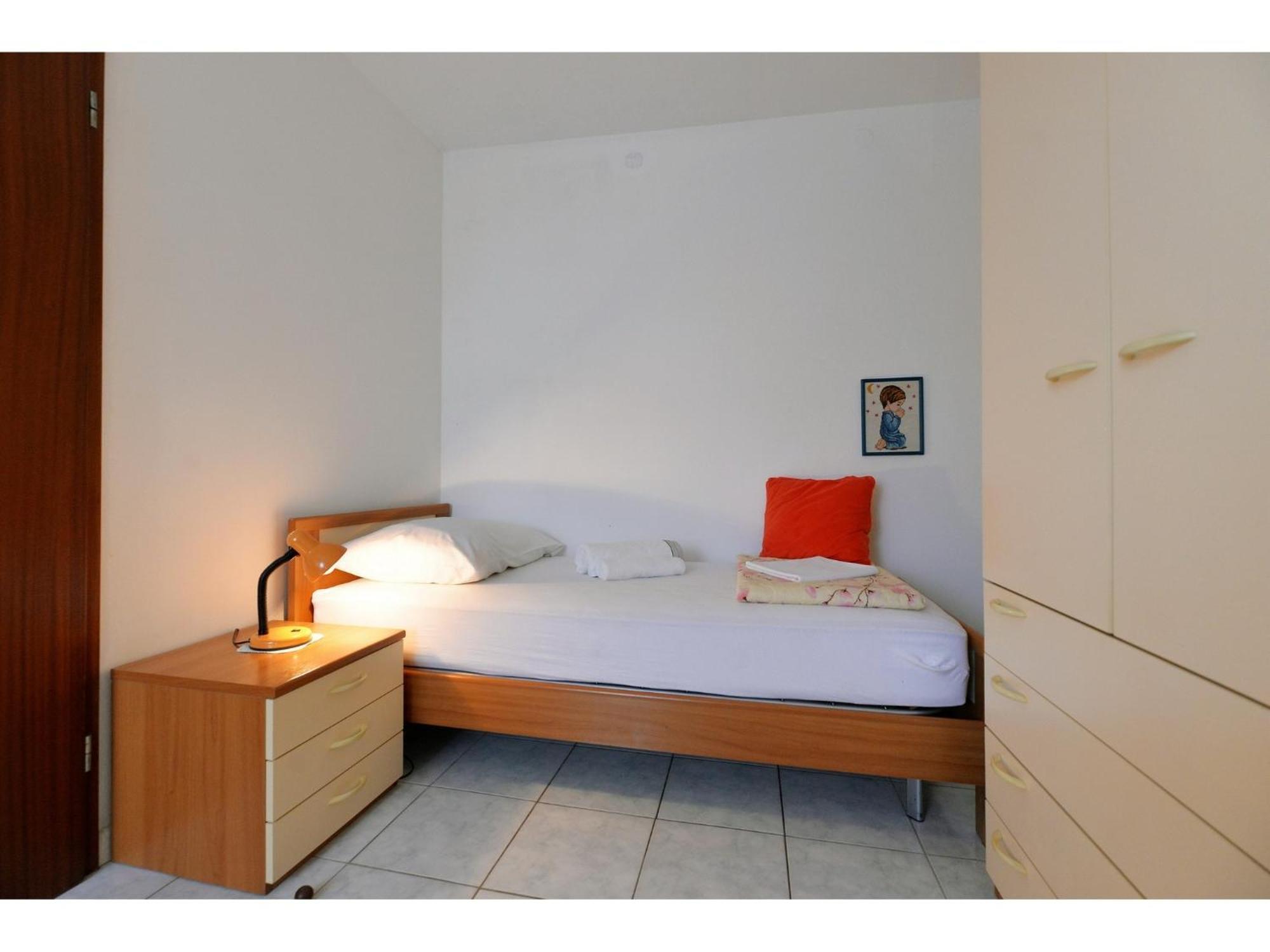 Apartments Kostelic ムルテル 部屋 写真
