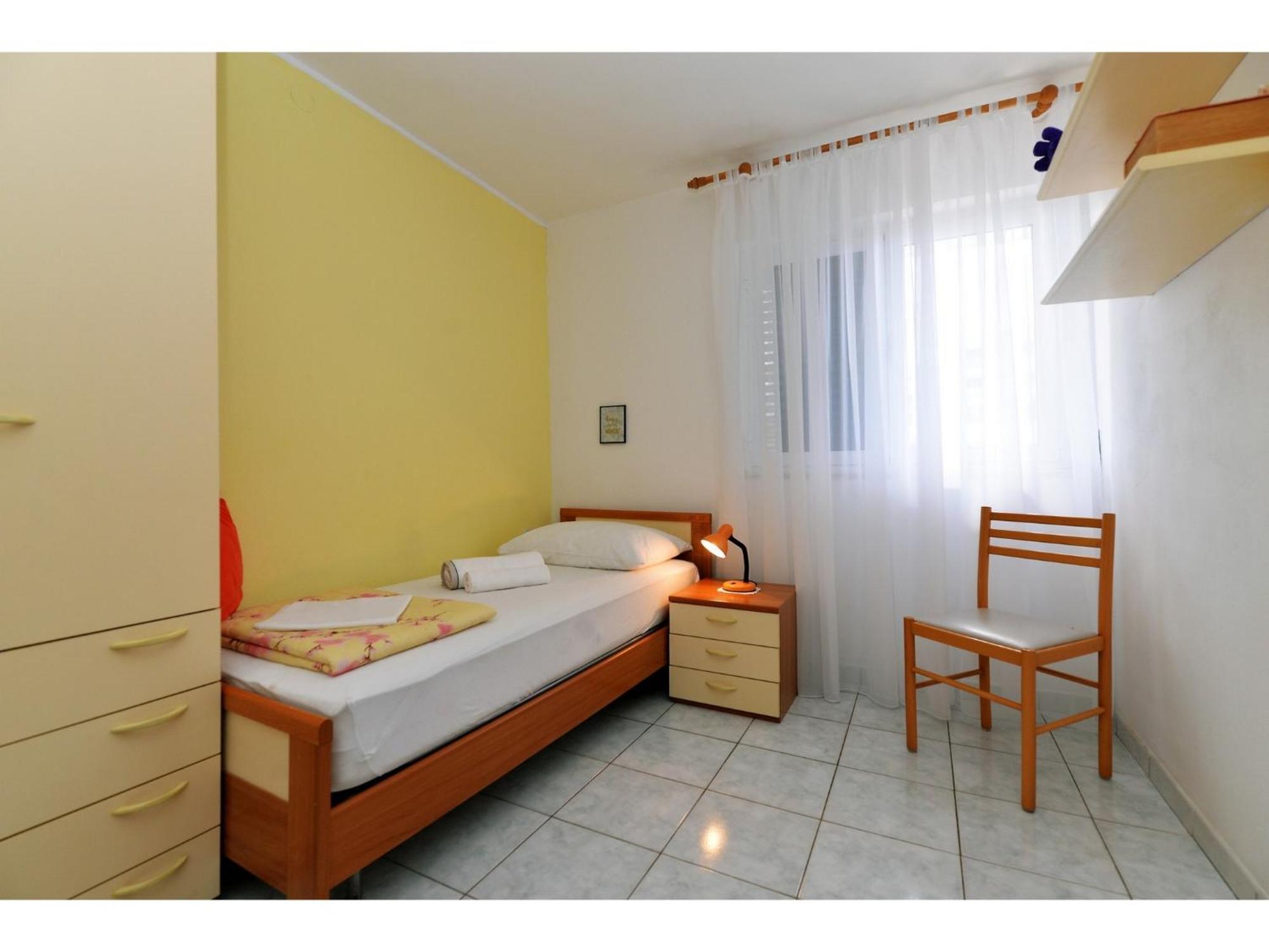 Apartments Kostelic ムルテル 部屋 写真